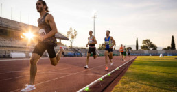 Gabriel Tual sur la piste du stade Charles Ehrmann lors du meeting Nikaïa 2023
