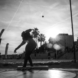 Lancer du poids au Meeting Nikaïa sur la plage à Nice